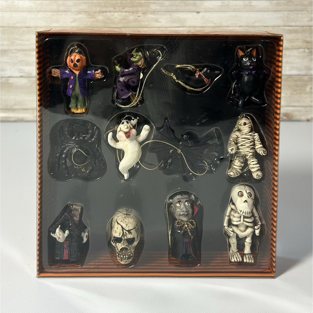 Retro Halloween Ornament Set Spooky Tree Decor Vintage Style Mini Figurines 12